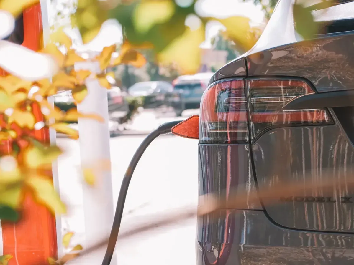 Samochody i pojazdy elektryczne